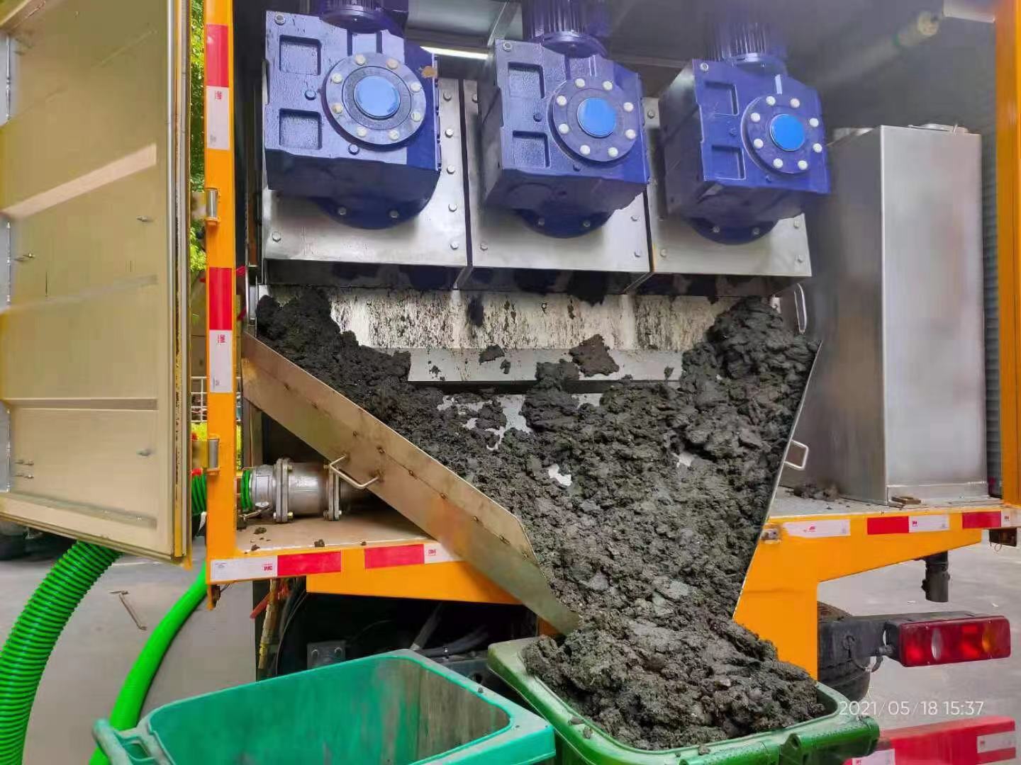 兴隆华侨农场化粪池清掏城市维护站-泥浆净化干湿分离处理